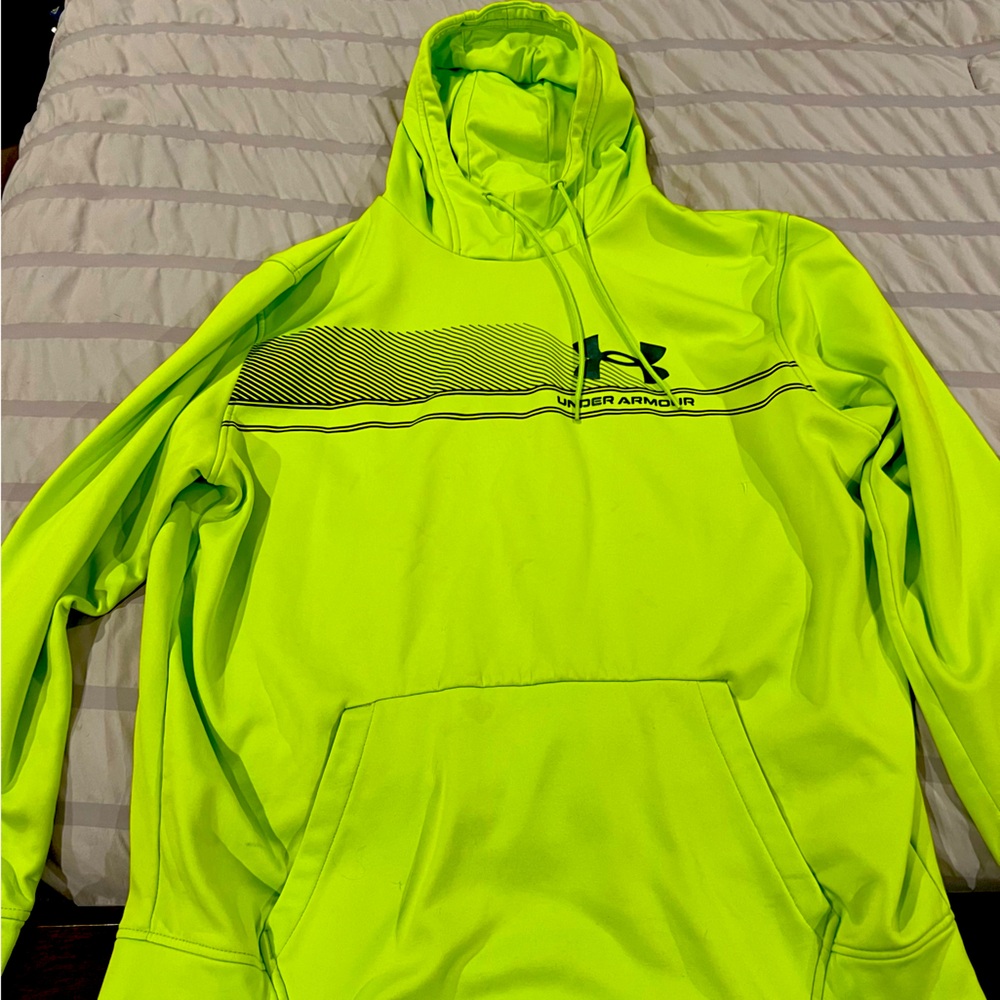 Under Armour men’s hoodie
